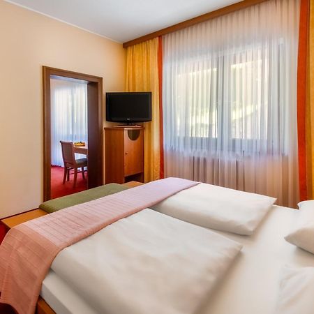 Landhotel Post (Adults Only) Heiligenblut Exterior foto
