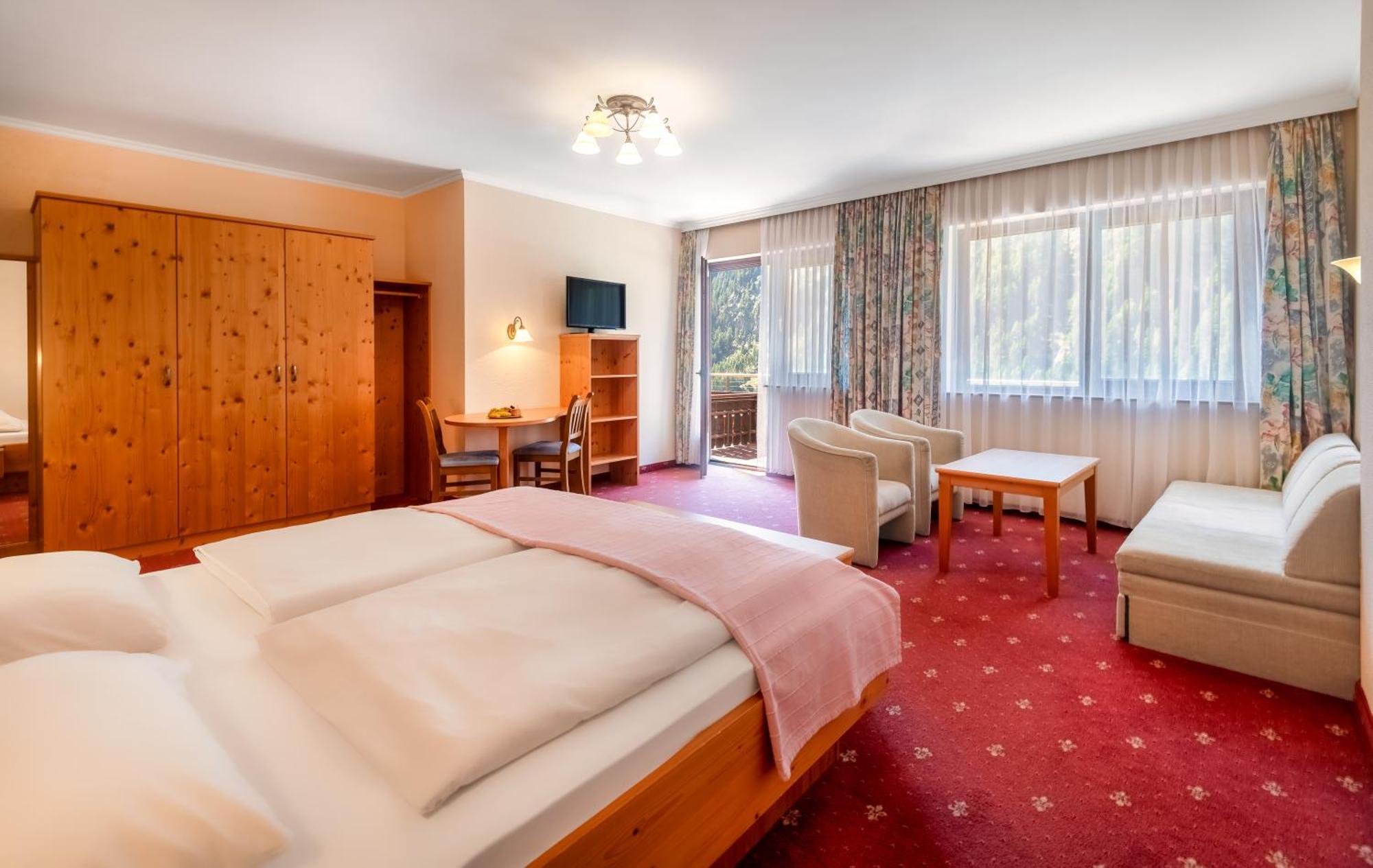 Landhotel Post (Adults Only) Heiligenblut Exterior foto