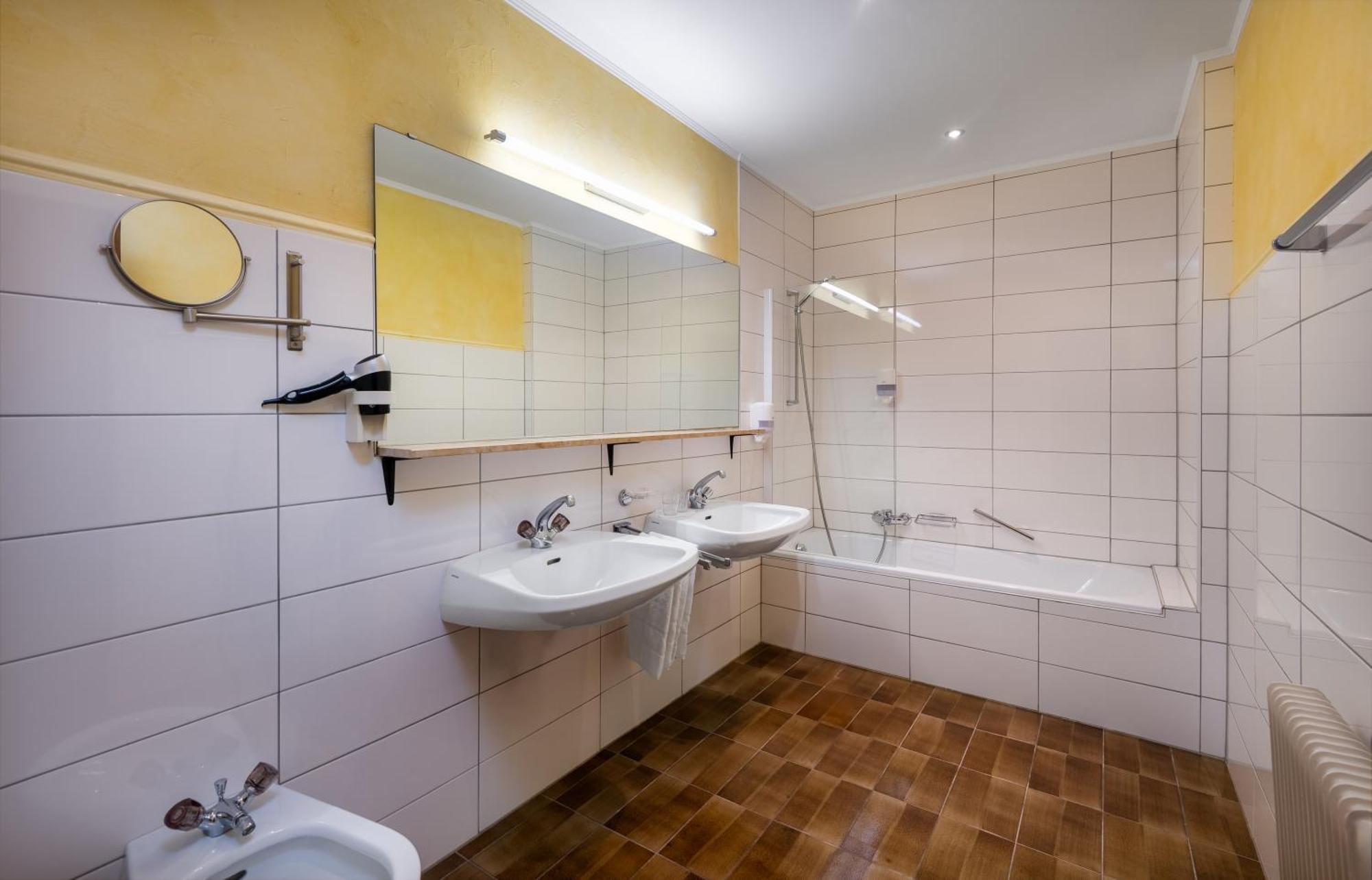 Landhotel Post (Adults Only) Heiligenblut Exterior foto